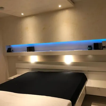 Apartment Blau